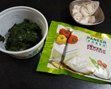 A picture of step 2 of Dhaba Style Palak Paneer.