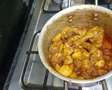 A picture of step 3 of Aloo chicken 🐓.