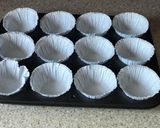 A picture of step 3 of Semolina muffins.