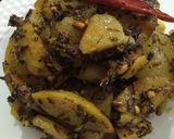 A picture of step 3 of Aloo Tawa Masala.