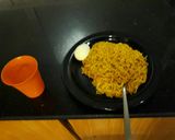 A picture of step 5 of Stew indomie noodles.