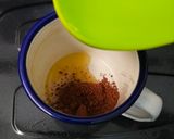 Foto langkah ke 3 dari resep Susu Cokelat Hangat.