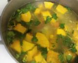 Foto del paso 4 de la receta Sopa de ajo con vegetales