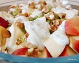 Foto del paso 6 de la receta: Ensalada Waldorf con salsa de yogur y frutos secos