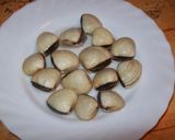 Foto del paso 1 de la receta Cazuela de mejillones y almejas