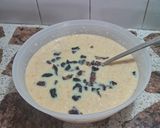 Foto del paso 4 de la receta: Budín de pan y ciruelas pasas decorado con dulce de leche