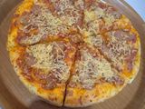 Pizza Keluarga