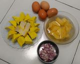 Foto langkah ke 1 dari resep Semur Telur Tahu Kentang.