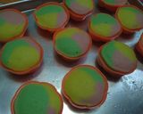 Foto langkah ke 5 dari resep Bolu kukus mawar.