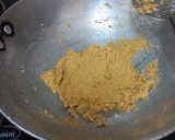 A picture of step 3 of Besan Suji Halwa.