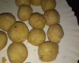 A picture of step 2 of Samosa roll.