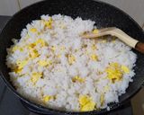 Foto langkah ke 4 dari resep Gyeran Bokkeumbap.