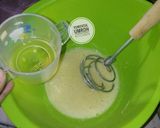 Foto langkah ke 3 dari resep Bolu pisang kukus no mixer.