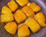 A picture of step 3 of Basa Coconut Fish Curry.