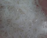 Foto langkah ke 1 dari resep Bihun Goreng Kecap.