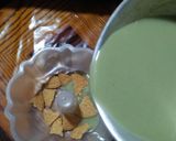 Foto langkah ke 4 dari resep Puding Matcha Biskuit.