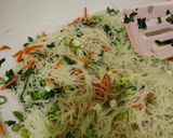 Foto langkah ke 5 dari resep Lumpia Bihun & Sayur.