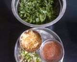 A picture of step 1 of Palak Soup.