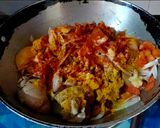 A picture of step 3 of Bashonti Pulao r Chicken Kosha.