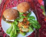 A picture of step 12 of Kala chaana tikki burger.