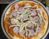 Foto langkah ke 6 dari resep Pizza Sosis.