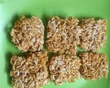 A picture of step 5 of Puffed rice chikki.