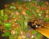 A picture of step 5 of Vendakka Theeyal (Okra/Ladies finger in roasted coconut).