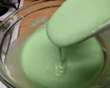 Foto langkah ke 1 dari resep Buttermilk Pandan Pancake *mudah*.