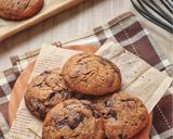 Foto langkah ke 9 dari resep Chewy Choco Cookies dg margarin cair.