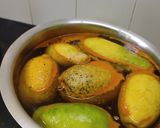 A picture of step 2 of Lemon mango ginger chilli.