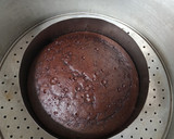 Foto langkah ke 6 dari resep Bolu Kukus Coklat Keju.