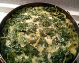 Foto del passaggio 8 della ricetta Frittata di borragine e giri con decorazioni pomodorini e Philad