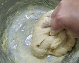 Foto langkah ke 2 dari resep Roti Bunga Ulen Tangan.