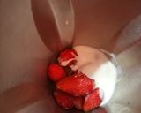 A picture of step 1 of Strawberry smoothie.