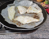 Foto del paso 4 de la receta: Merluza con ajo, perejil y patatas panaderas en 22 minutos