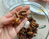 عکس مرحله 1 از دستور خورشت فسنجان مجلسی با مرغ