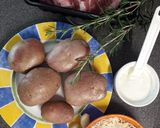 Fokhagymás tejfölös tarja fokhagymás tejfölös krumplival recept fázis 1 fotója