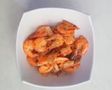 Foto langkah ke 8 dari resep Udang Goreng Asam Jawa.