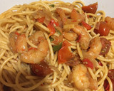 Foto del paso 3 de la receta: Spaguettis con gambas