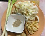 Foto langkah ke 1 dari resep Sup lemak tulang iga.