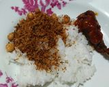 Foto langkah ke 5 dari resep Serundeng kelapa kacang.