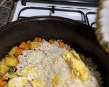 A picture of step 6 of Pineapple fried rice.