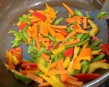 ভেজিটেবলস এগ চাউমিন (vegetables egg chow mein recipe in Bengali) রেসিপির ধাপ 3 ছবি