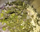A picture of step 2 of Besan toast.