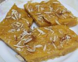 A picture of step 3 of Moong daal halwa.