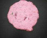 A picture of step 3 of Semolina chila.