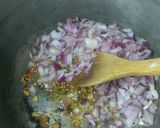 A picture of step 2 of Yellow Yam and Moringa Sauce.