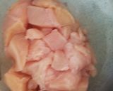 A picture of step 1 of Chicken corn soup.