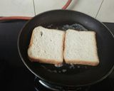 A picture of step 1 of Cheese garlic bread.