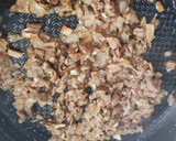 Foto del paso 4 de la receta: Pasta Mafalde di Napoli con butifarra, boletus y parmesano